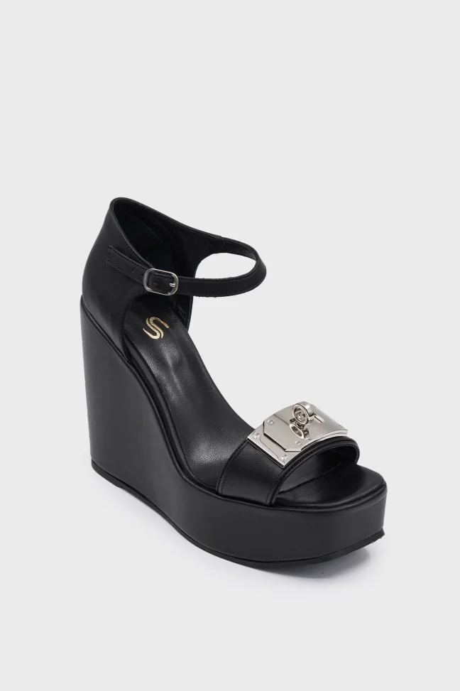 SKD-044 Black Leather Platform Sole Sandal