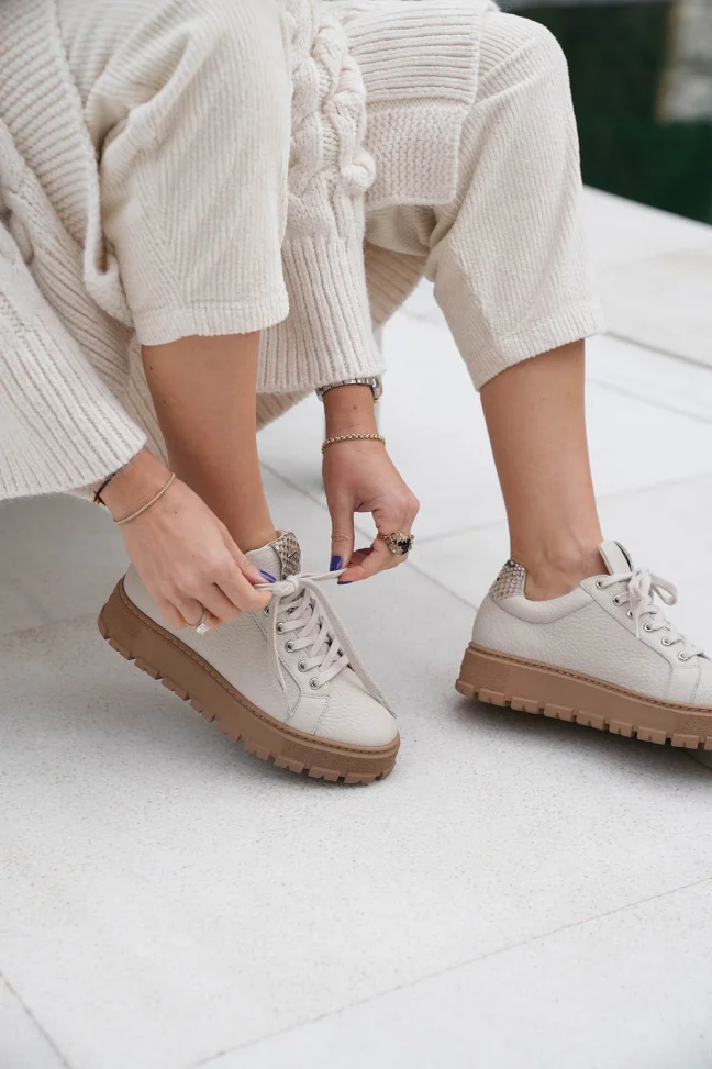 SKS-042 Beige Leather Women's Sneakers