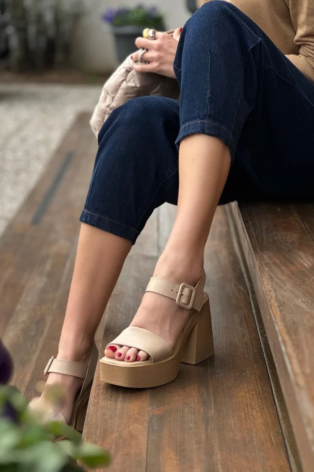 SKD-016 Nude Leather Women's Sandals
