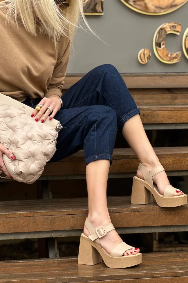 SKD-016 Nude Leather Women's Sandals
