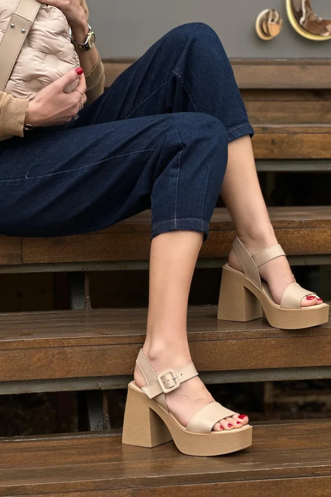 SKD-016 Nude Leather Women's Sandals